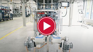 YouTube Teaser zum Video der Schlauchbeutelmaschine BVC 165 TwinTube