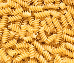 Nudeln und Pasta verpacken